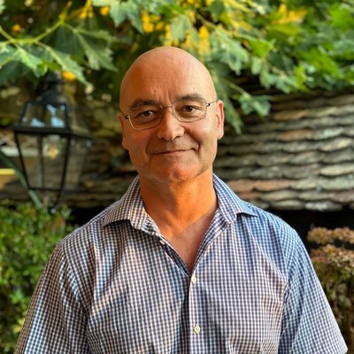 Dr Nicolas Vasey